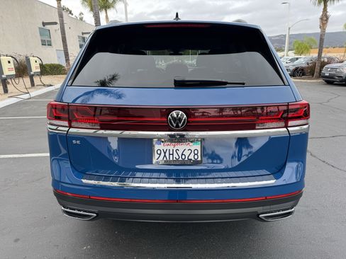Used 2026 Volkswagen Atlas SE FWD image 8