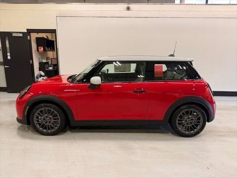 New 2026 MINI Cooper S image 2