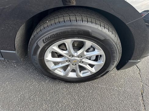 Used 2020 Chevrolet Equinox LS w/ LPO, Floor Liner Package image 13