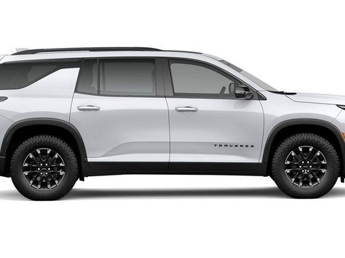 New 2026 Chevrolet Traverse Z71 image 3