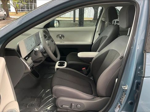Certified 2024 Hyundai Ioniq 5 SEL image 7