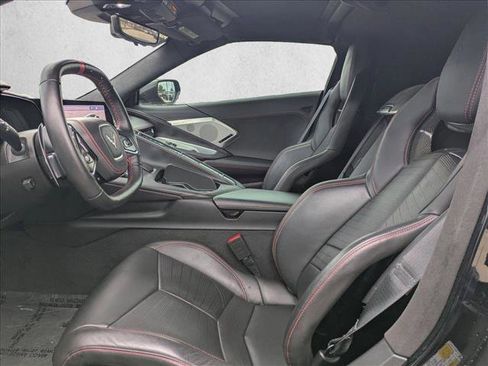 Used 2020 Chevrolet Corvette Stingray Premium Cpe w/ 3LT Preferred Equipment Group image 17