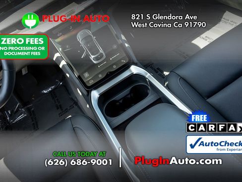 Used 2024 Lucid Air Pure RWD image 16
