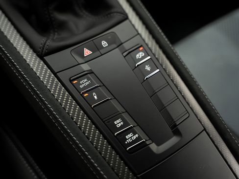 Used 2025 Porsche 718 Cayman GT4 RS RWD image 53