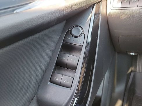 New 2026 Chevrolet Equinox LT w/ Safety and Technology Package FWD image 13