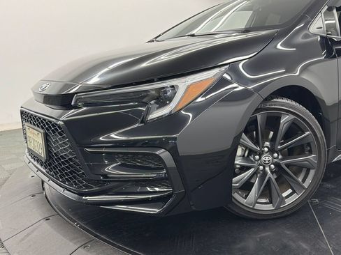 Certified 2024 Toyota Corolla SE w/ SE Package FWD image 4