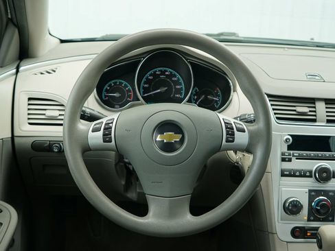 Used 2011 Chevrolet Malibu LS FWD image 12