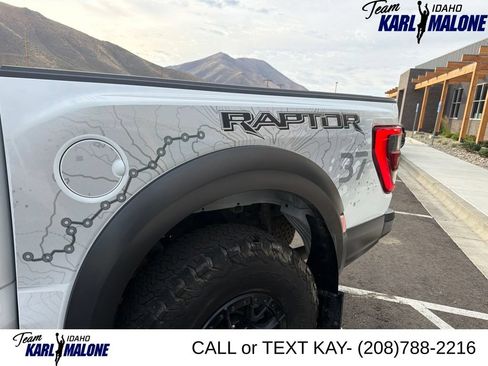 Used 2023 Ford F150 Raptor w/ Raptor 37 Performance Package AWD/4WD image 9