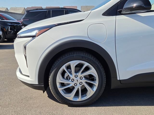 New 2027 Chevrolet Bolt LT w/ Comfort Package FWD image 5
