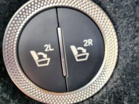 Used 2021 Genesis GV80 2.5T w/ Prestige Package 04 image 45