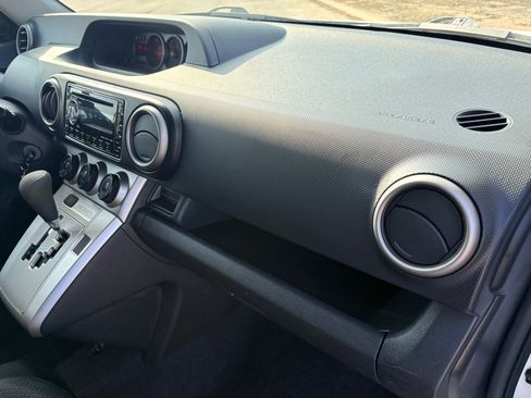 Used 2008 Scion xB image 18