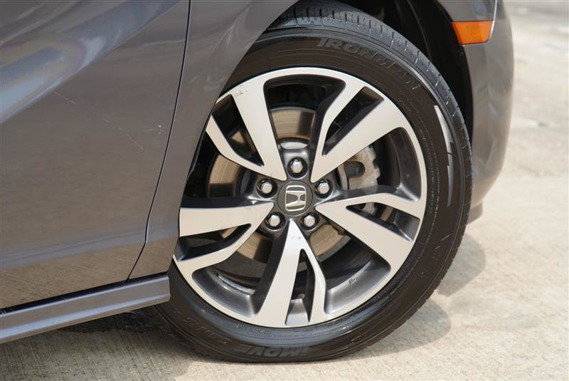 Used 2021 Honda Odyssey Touring image 17