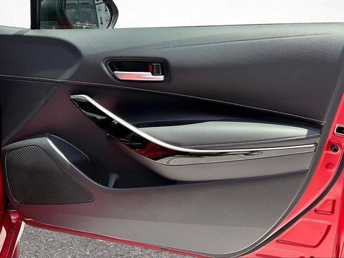 Certified 2021 Toyota Corolla XSE FWD image 31
