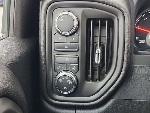 Used 2024 GMC Sierra 2500 Pro w/ LPO, GMC Protection Package image 16