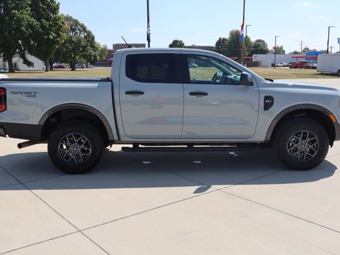 Used 2024 Ford Ranger XLT w/ Equipment Group 301A High image 5