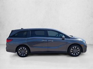 Used 2024 Honda Odyssey EX-L video 4