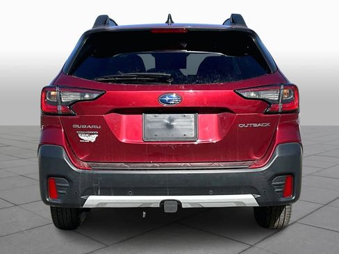 Used 2022 Subaru Outback Limited image 4