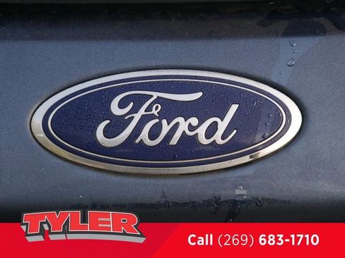 Used 2020 Ford Explorer Limited image 16