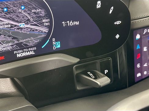 Certified 2025 Porsche Taycan 4S image 11