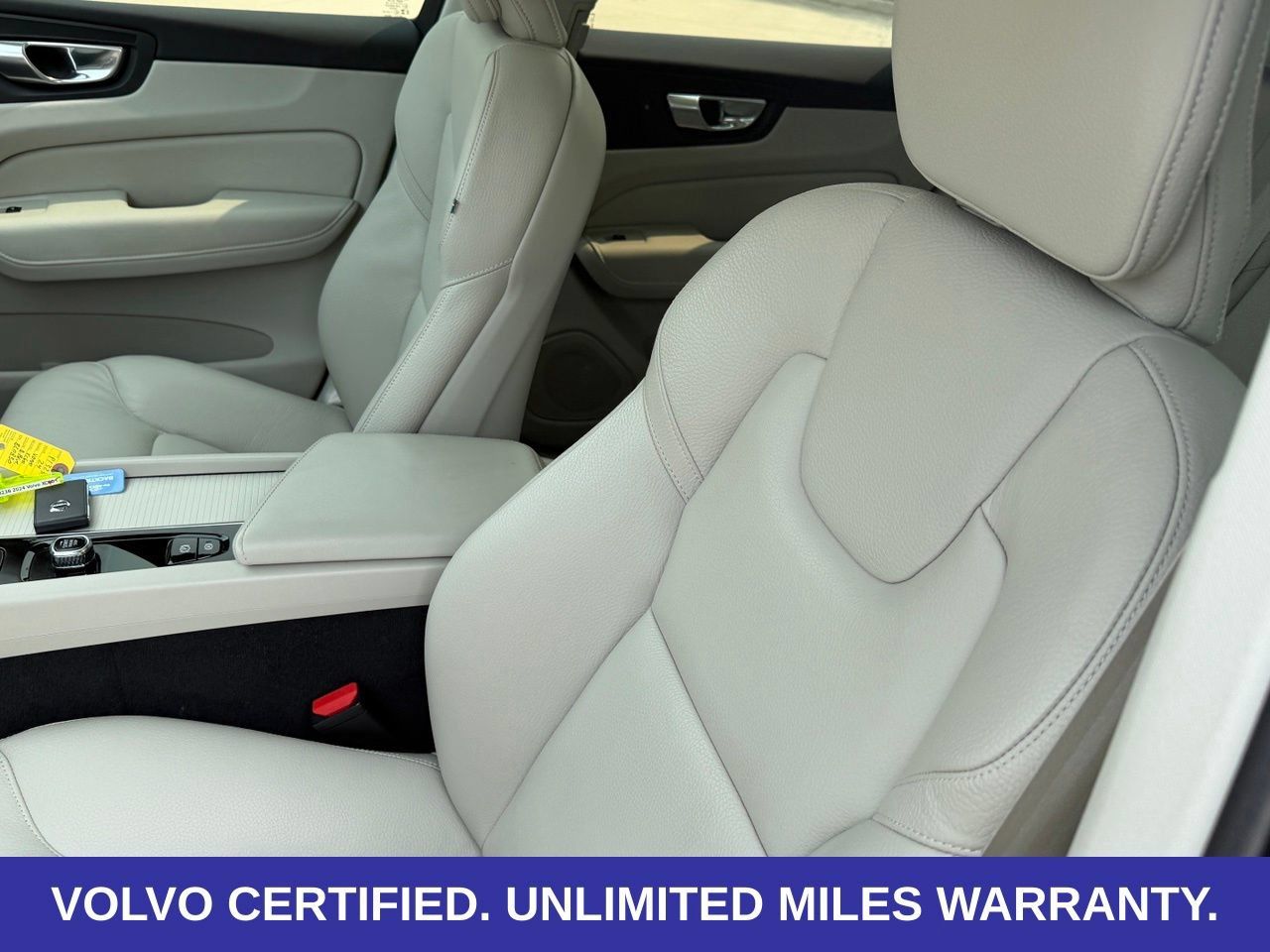 Certified 2024 Volvo XC60 B5 Core w/ Protection Package Premier AWD/4WD image 30