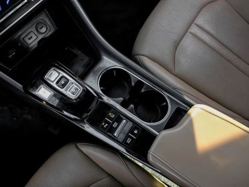 Used 2021 Hyundai Sonata Limited image 36