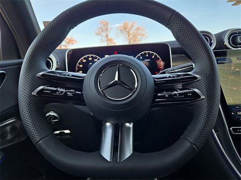 New 2026 Mercedes-Benz GLC 300 4MATIC image 16