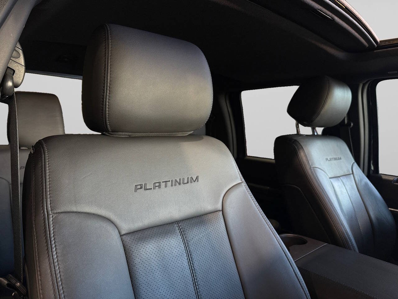 Used 2015 Ford F350 Platinum AWD/4WD image 30