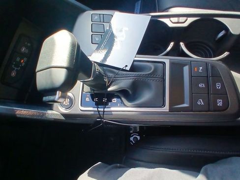 New 2026 Kia Sportage EX AWD/4WD image 19