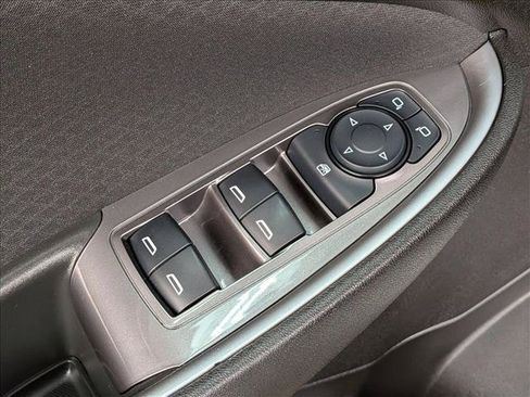 Used 2024 Chevrolet Malibu RS FWD image 11