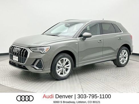 Used 2025 Audi Q3 2.0T Premium w/ Convenience Package image 1