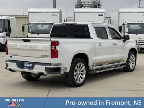 Used 2021 Chevrolet Silverado 1500 High Country w/ Technology Package image 4