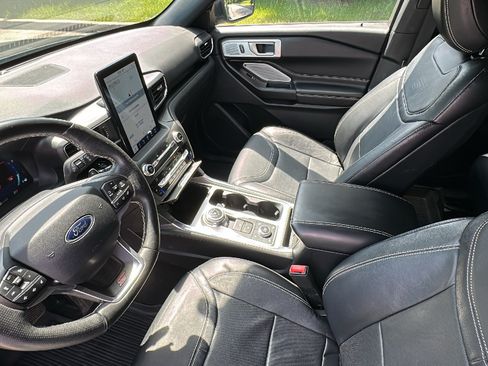 Used 2020 Ford Explorer ST w/ Premium Technology Package AWD/4WD image 22