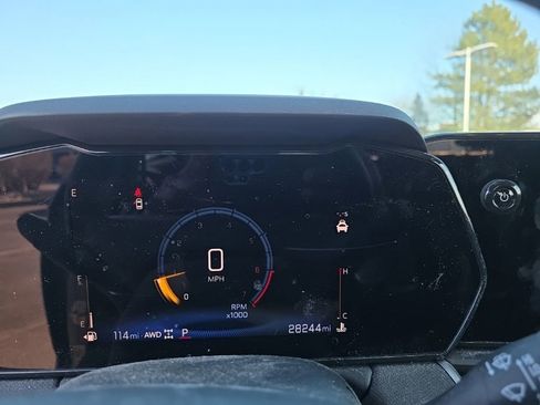 Used 2024 Chevrolet TrailBlazer LS image 16