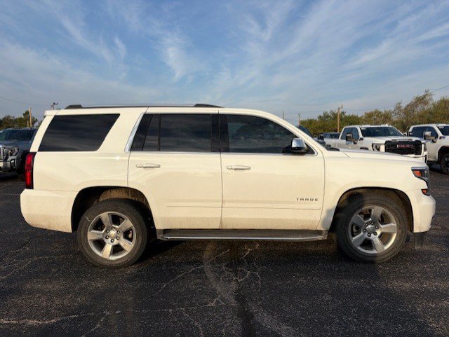 Used 2018 Chevrolet Tahoe Premier RWD image 2