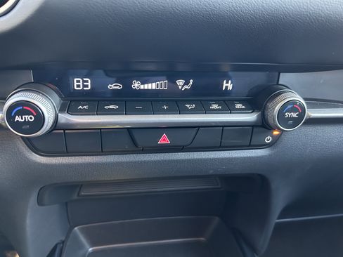 Certified 2025 MAZDA CX-30 AWD 2.5 S w/ Select Sport Pkg image 15