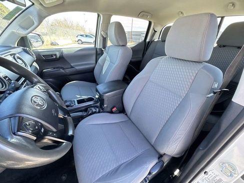 Used 2021 Toyota Tacoma SR image 19