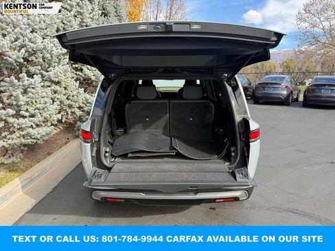 Used 2022 Rivian R1S Launch Edition image 38