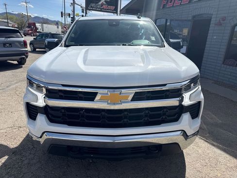 Used 2022 Chevrolet Silverado 1500 LT w/ Protection Package image 7