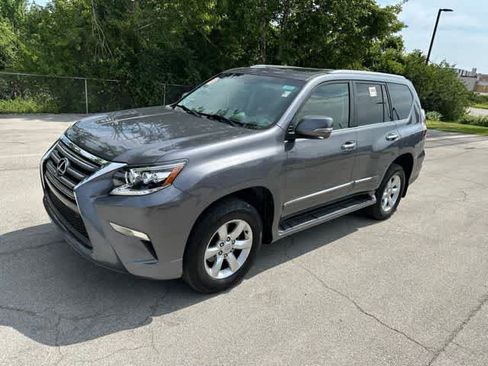 Used 2016 Lexus GX 460 w/ Navigation Package AWD/4WD image 18