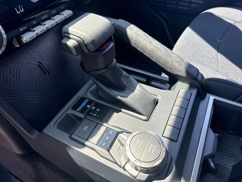 Used 2025 Toyota Tacoma TRD Sport image 16