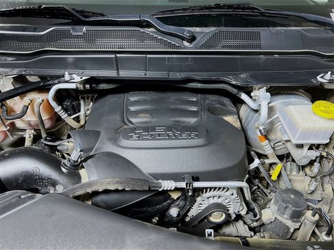 Used 2024 RAM 2500 Big Horn image 27