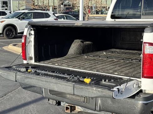 Used 2009 Ford F350 Lariat image 17