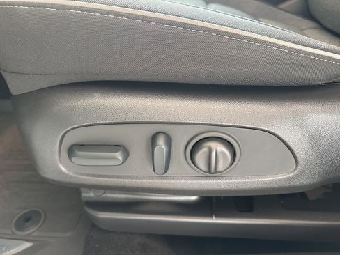 Used 2023 Chevrolet TrailBlazer LT w/ Convenience Package image 20