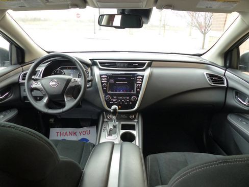 Used 2021 Nissan Murano SV image 39