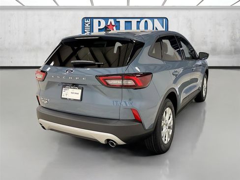 New 2026 Ford Escape Active image 7