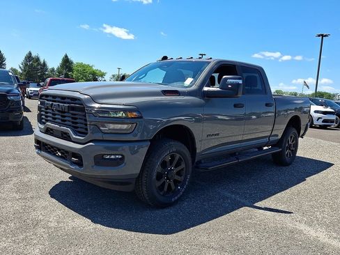 New 2026 RAM 2500 Big Horn AWD/4WD image 4