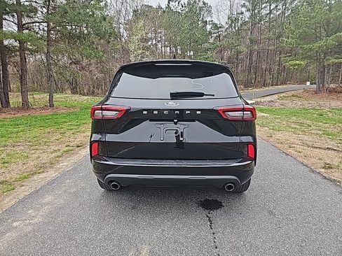 Used 2024 Ford Escape ST-Line image 6