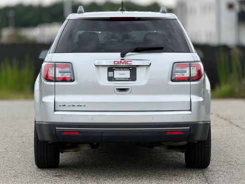 Used 2016 GMC Acadia SLE FWD image 4