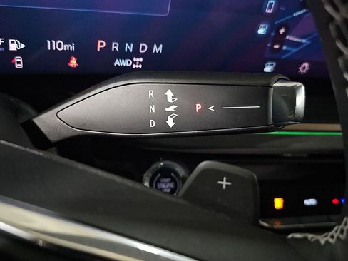 Used 2025 Buick Envision Sport Touring image 16