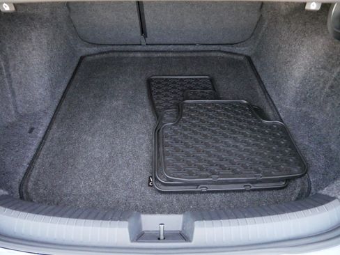 Certified 2023 Volkswagen Jetta Sport FWD image 18